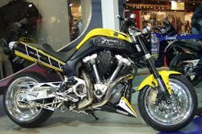 BB Yamaha_MT-01_Custom.jpg